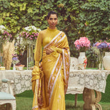 'Estella' Kadhua Meenakari Zari Handloom Sari