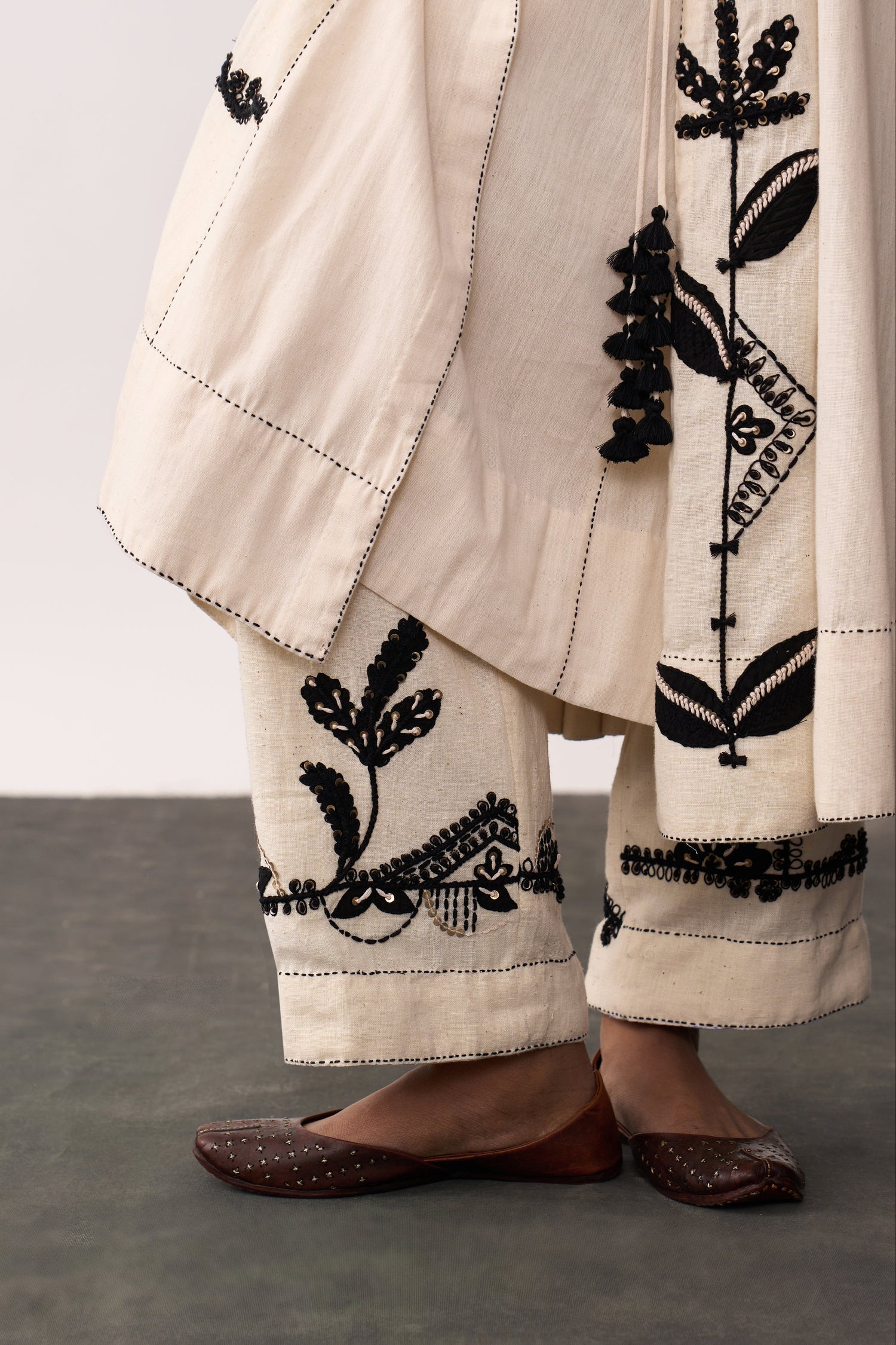 'Hazrat' Ivory Handspun Anarkali Set