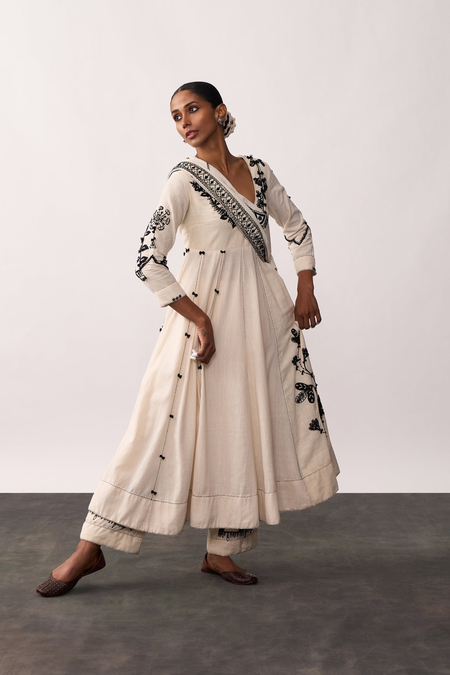'Kalpana' Ivory Handspun Anarkali Set