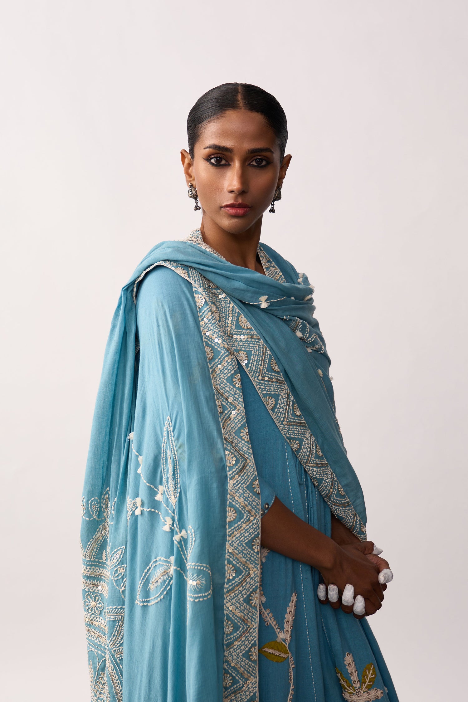 'Kittur Rani' Blue Hand-spun Embroidered Dupatta