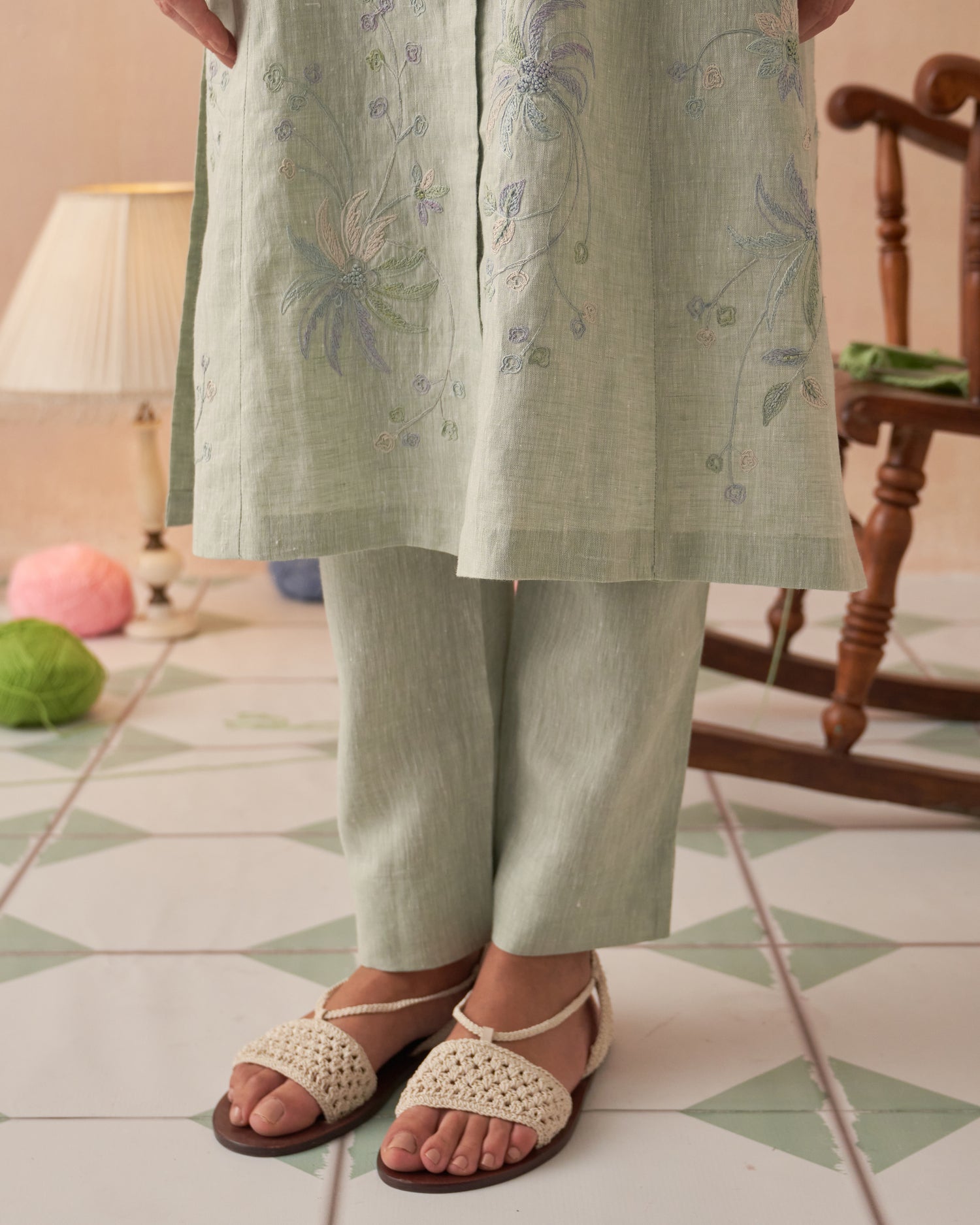 Sukoon Pure Linen Kurta set