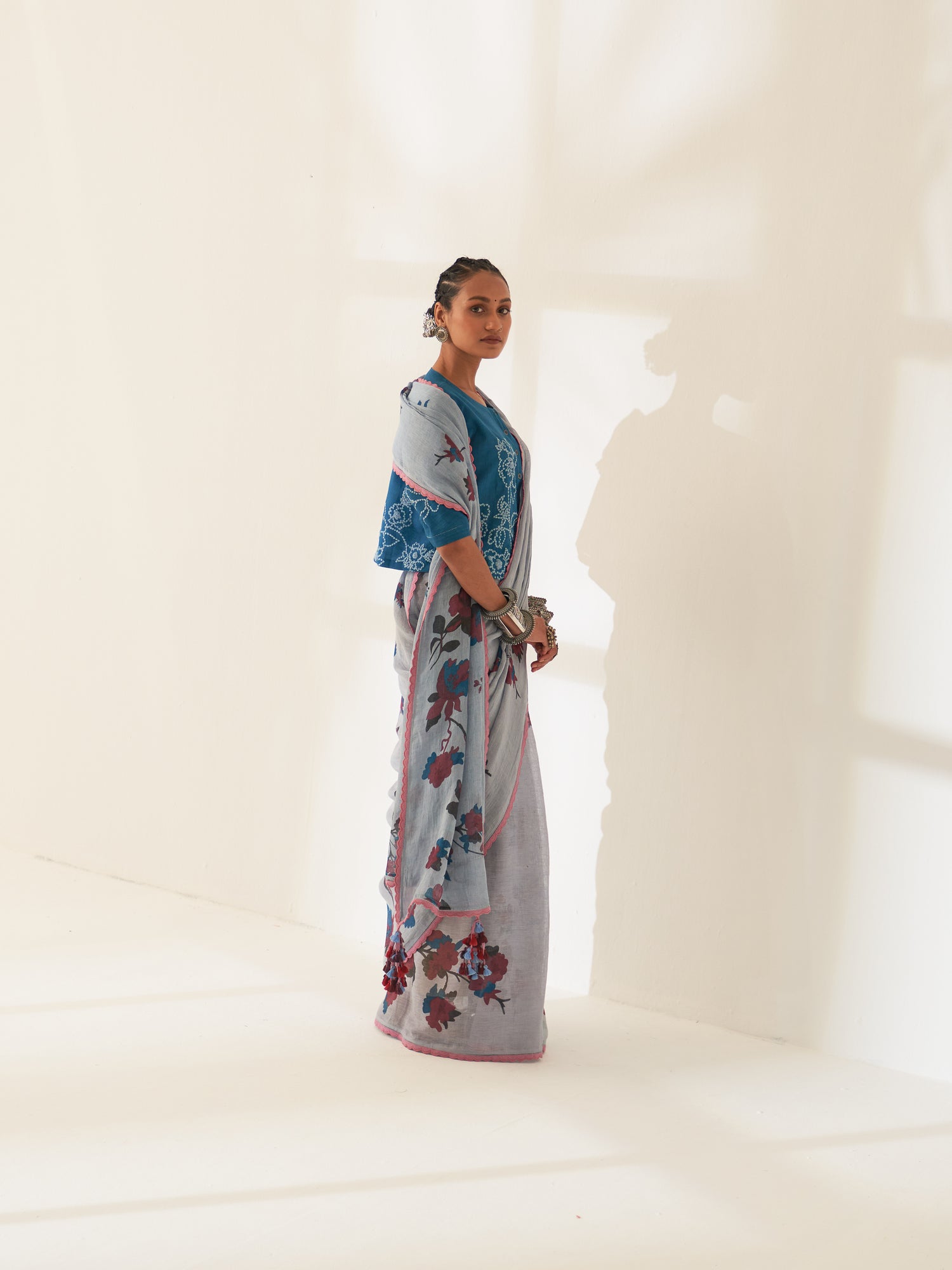 'Mahua' Pure Linen Handloom Sari