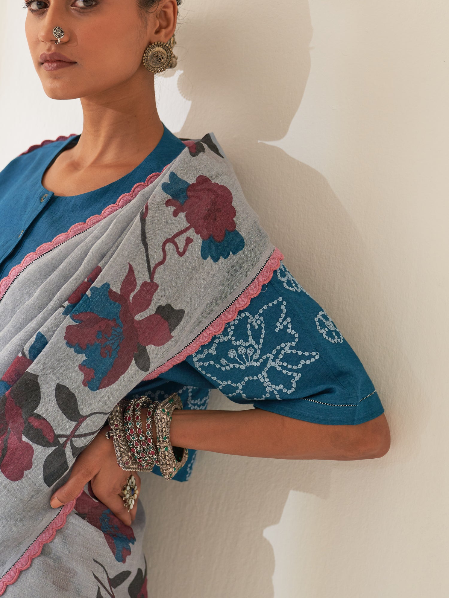 'Mahua' Pure Linen Handloom Sari