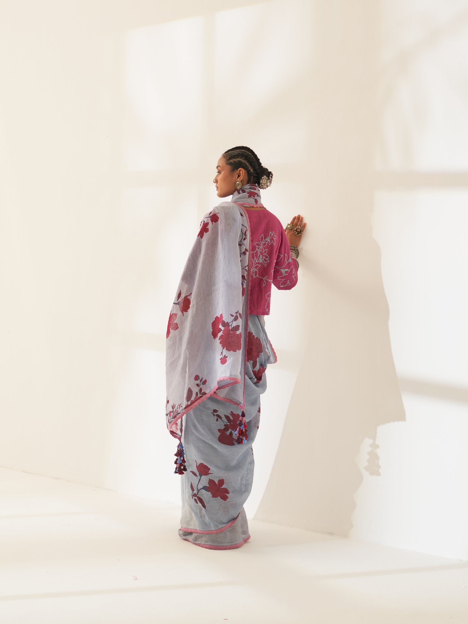 'Chameli' Pure Linen Handloom Sari