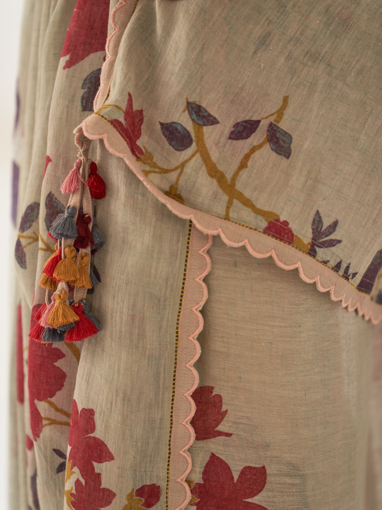 'Buta' Pure Linen Handloom Sari