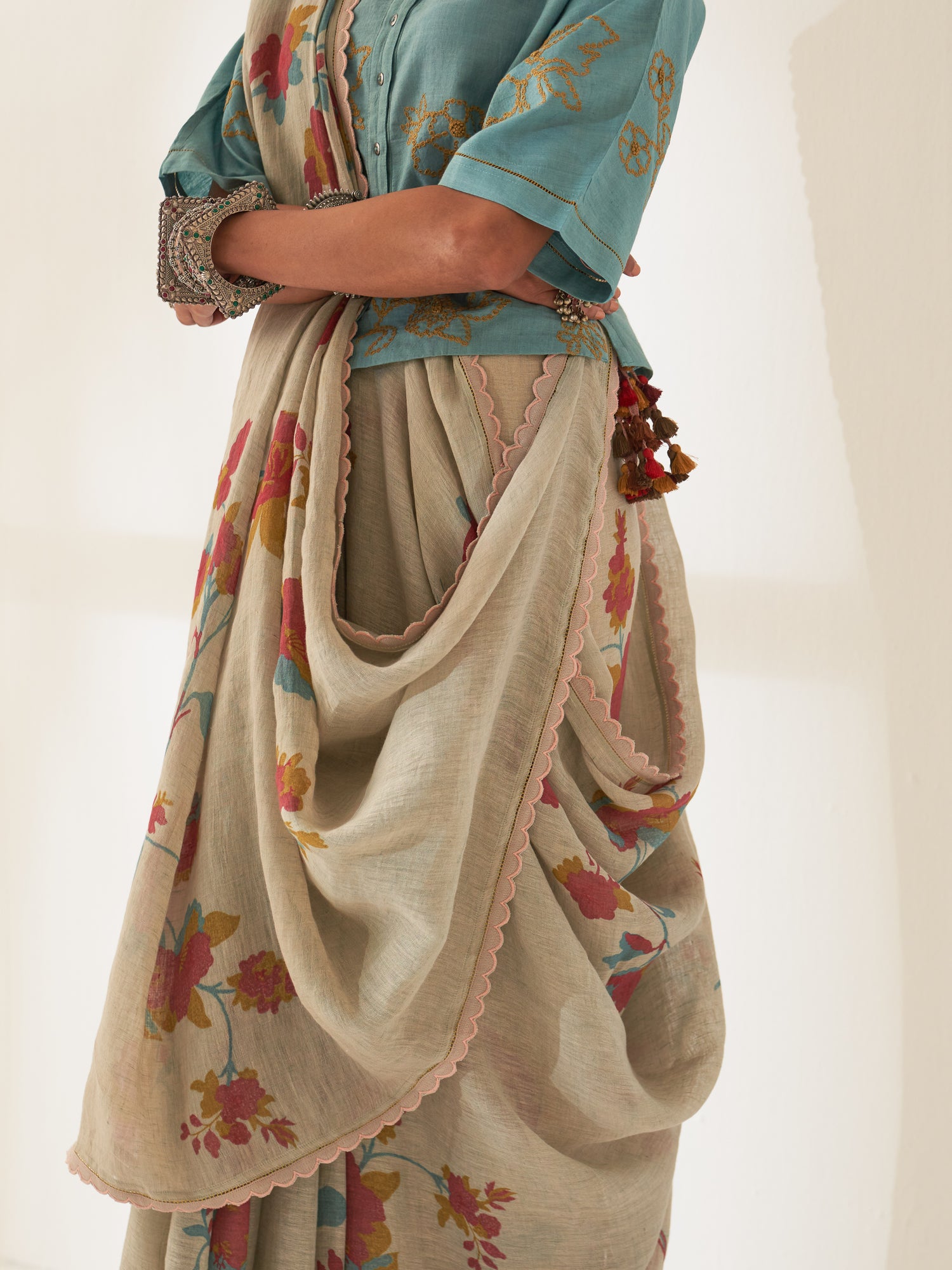 'Kali' Pure Linen Handloom Sari