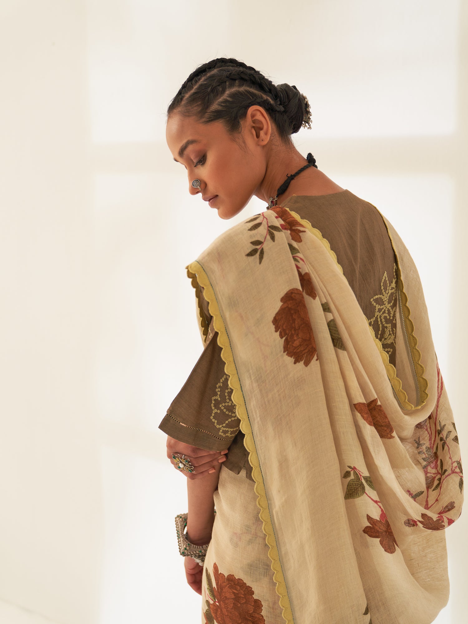 'Paat' Pure Linen Handloom Sari
