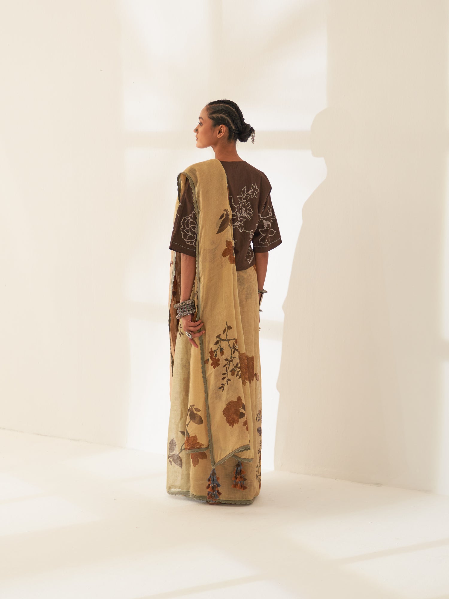 'Chhanv' Pure Linen Handloom Sari