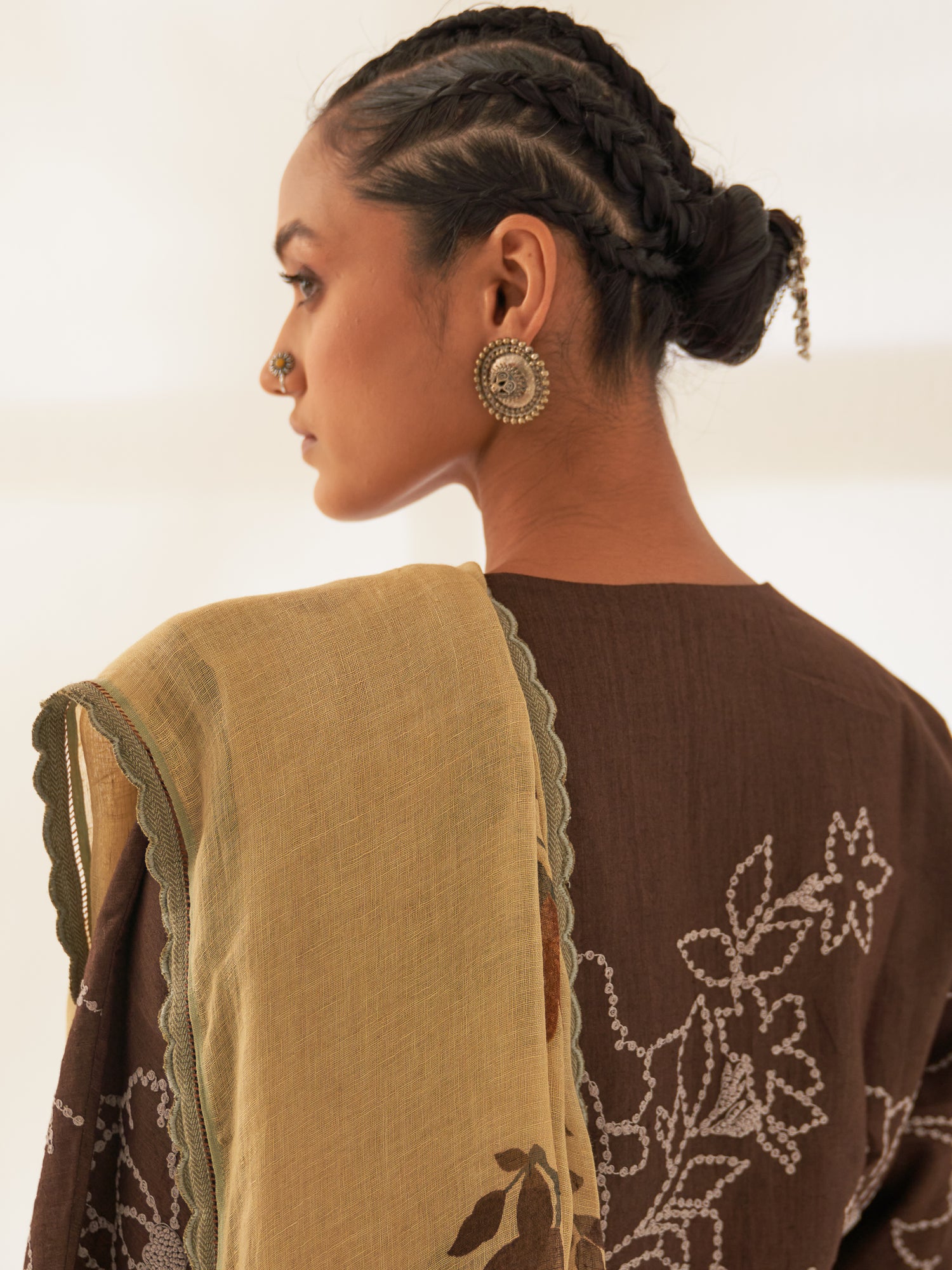 'Chhanv' Pure Linen Handloom Sari