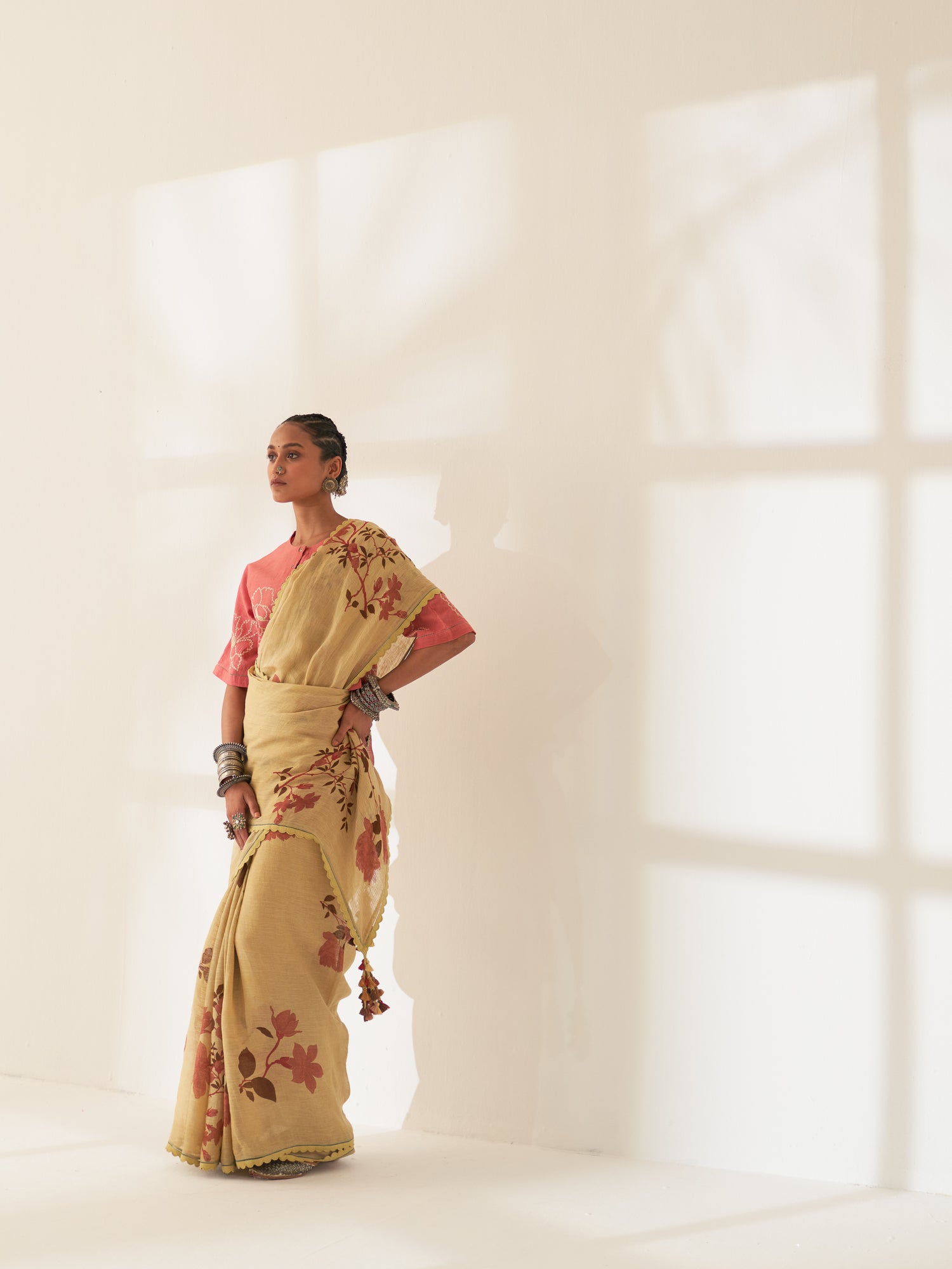 'Pushpa' Pure Linen Handloom Sari