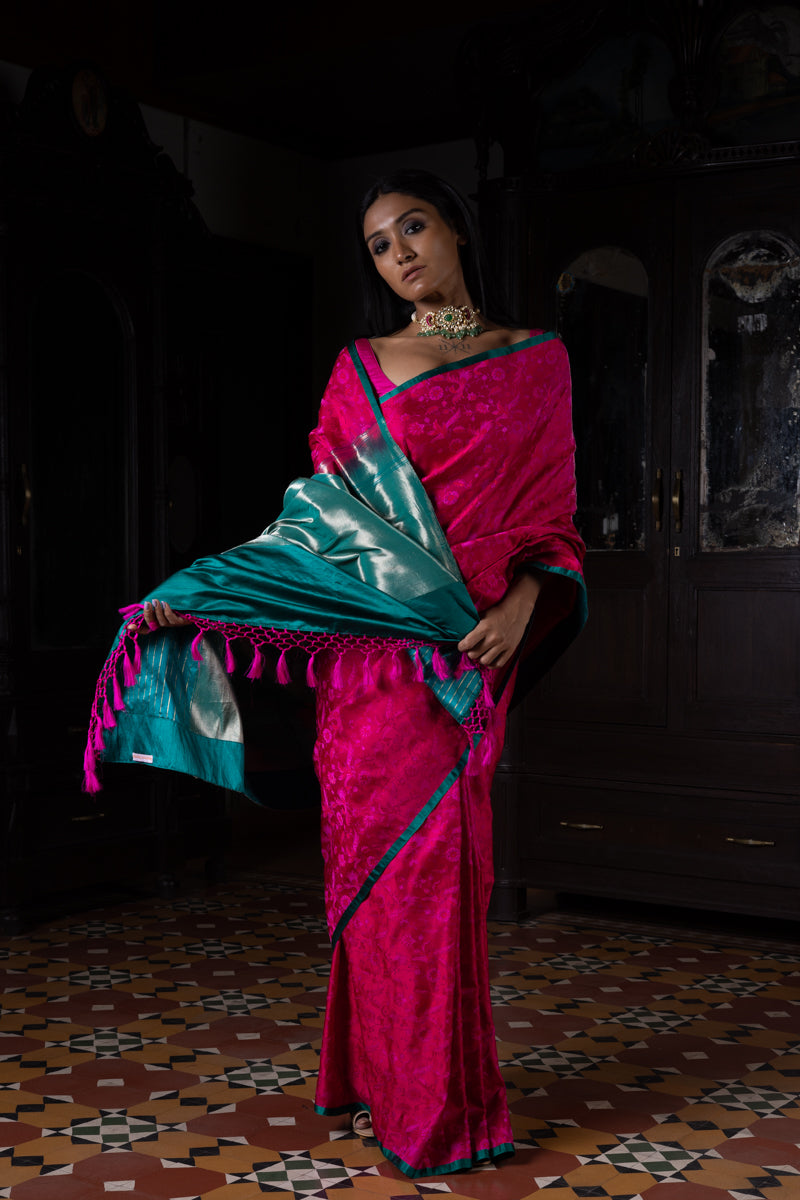 'Natkhat Chiraiya' Rani Tanchoi Benarasi Handloom Sari