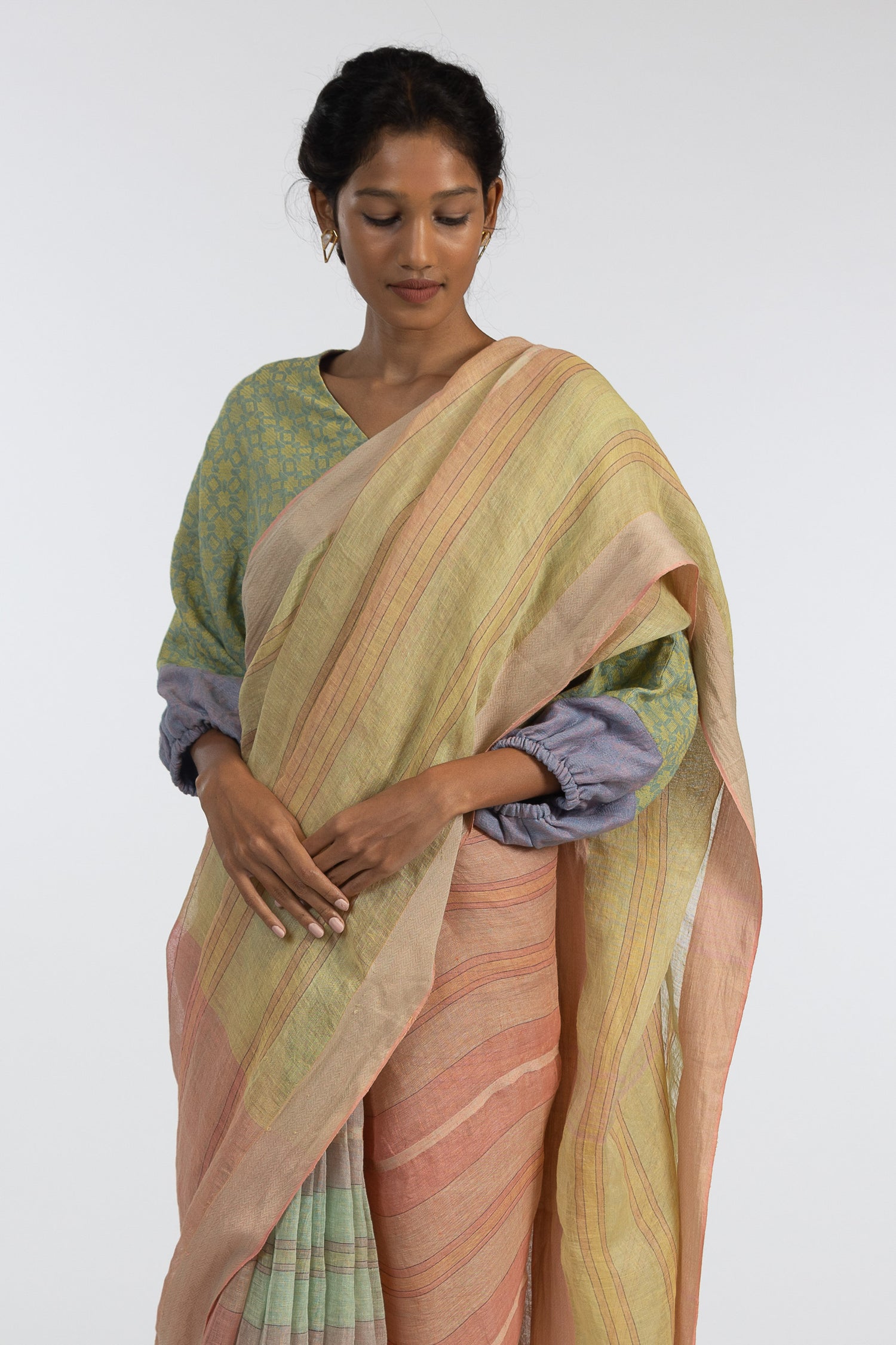 'VANDANA' Linen Handloom Sari