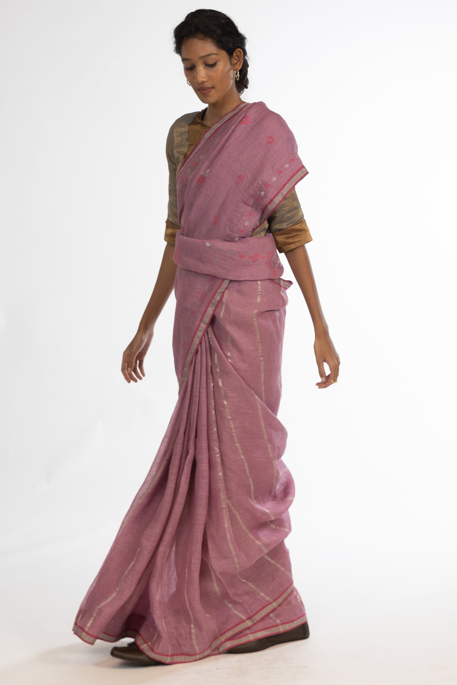 'DEEPA' Jamdani Linen Handloom Sari