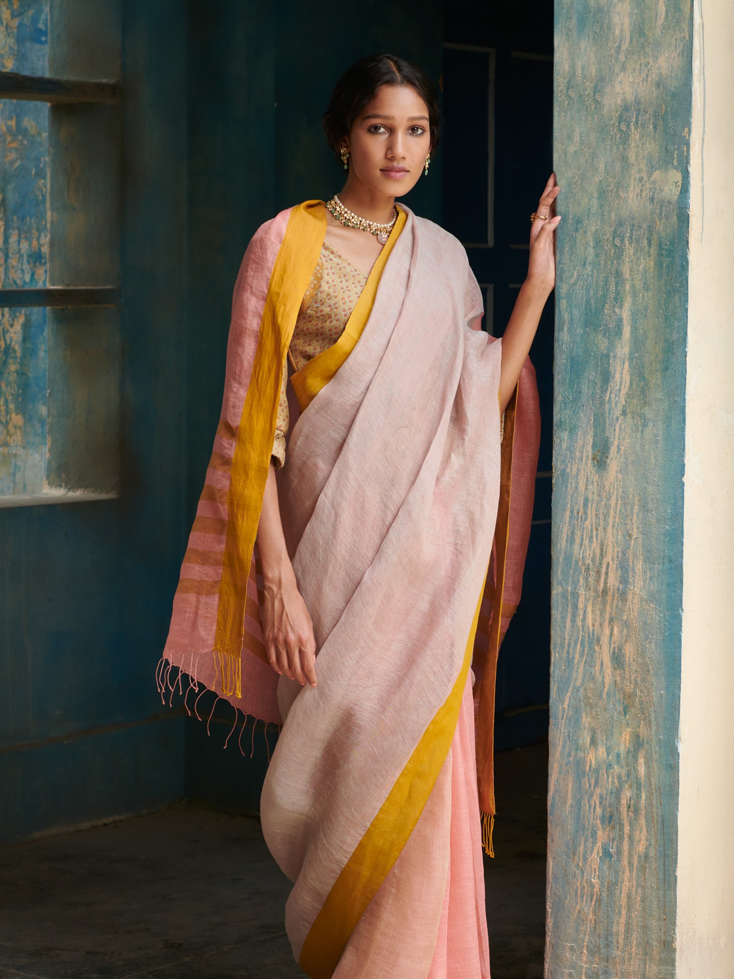 Anita Linen Handloom Sari