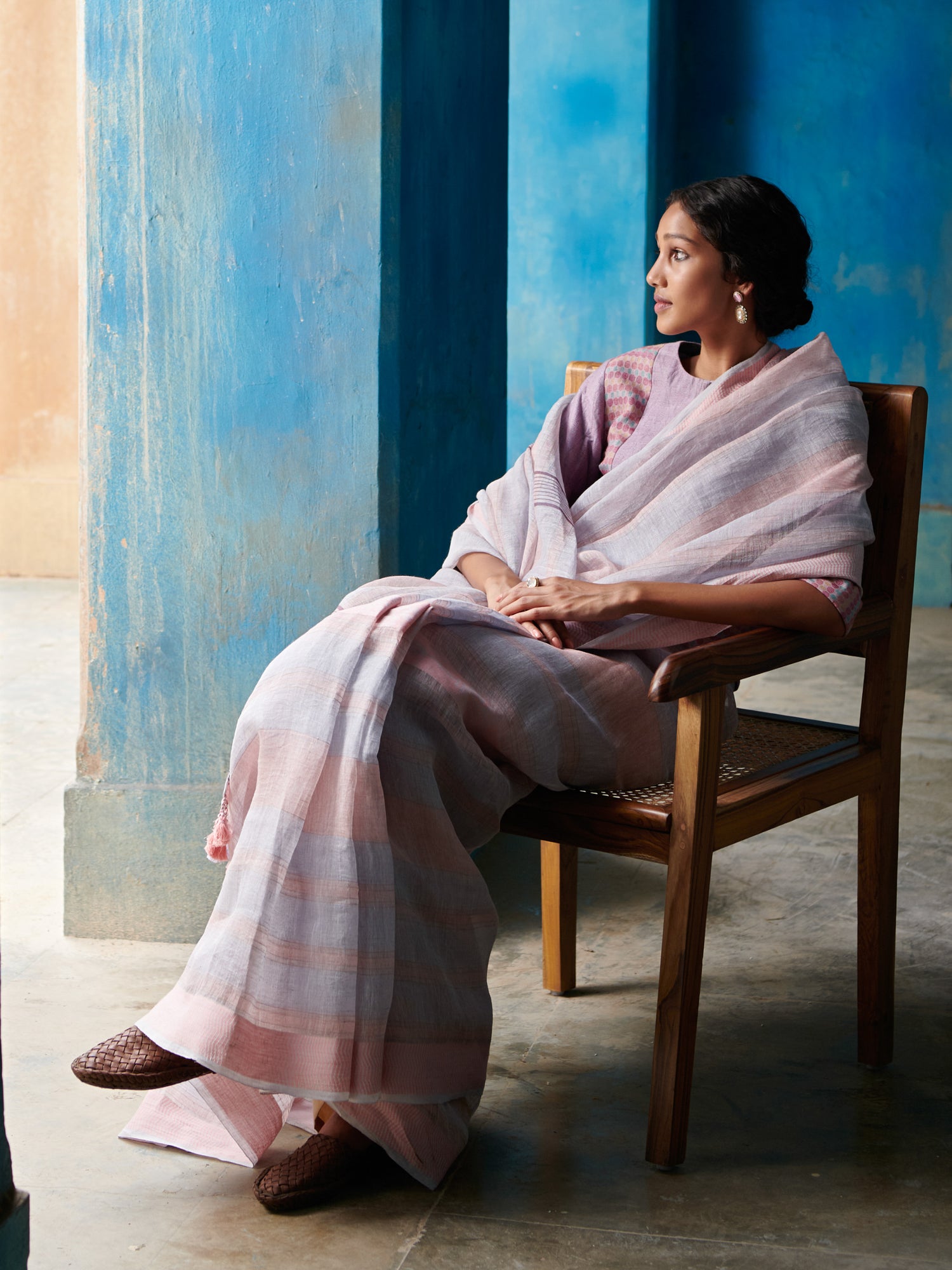 Sashi Linen Handloom Sari
