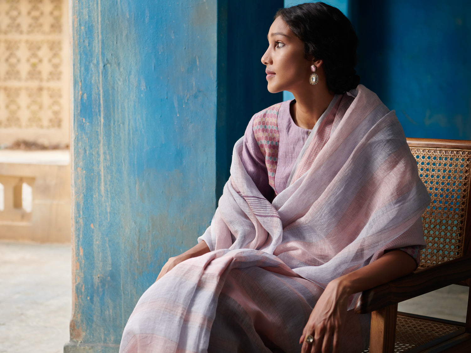 Sashi Linen Handloom Sari