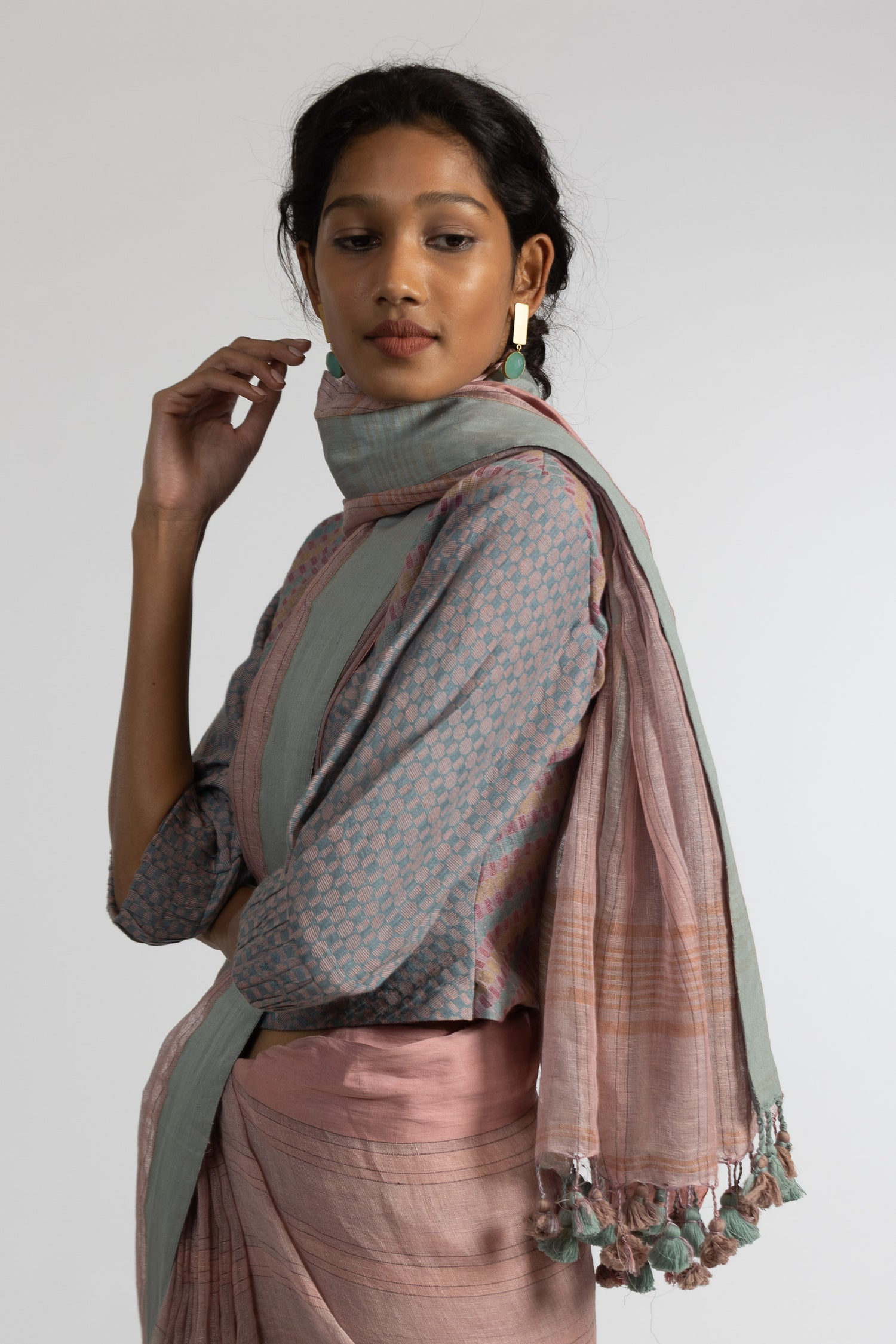 'NEELU' Linen Handloom Sari