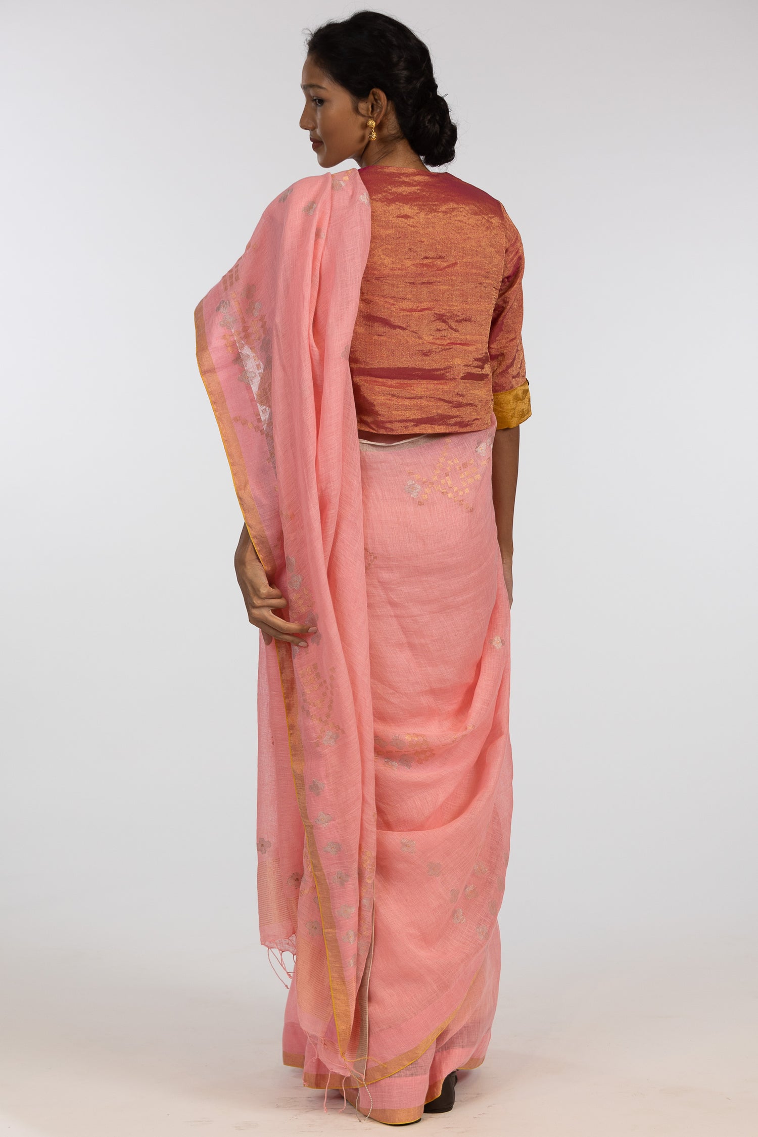 'NIKITA' Jamdani Linen Handloom Sari
