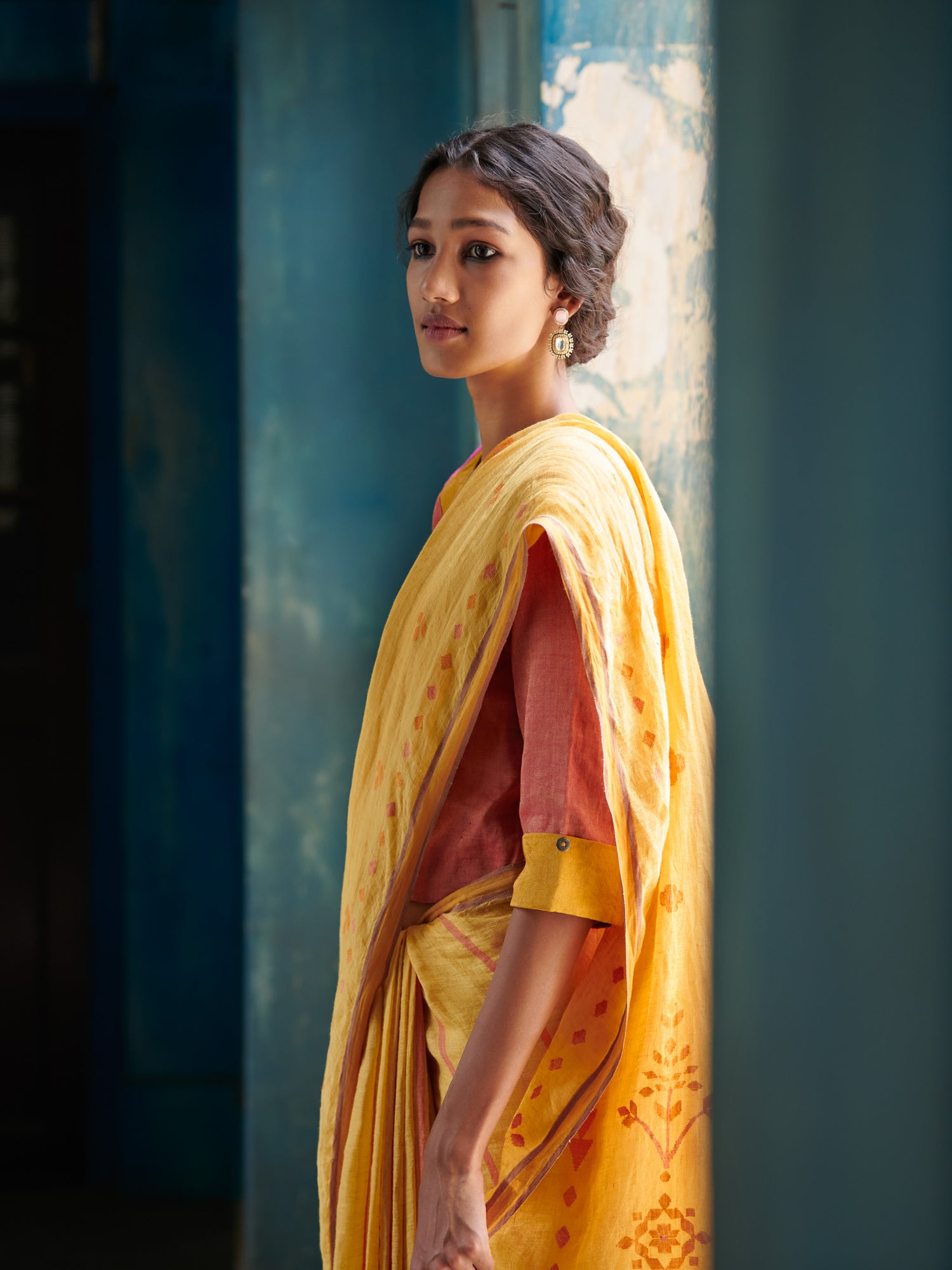 Alka Jamdani Linen Handloom Sari