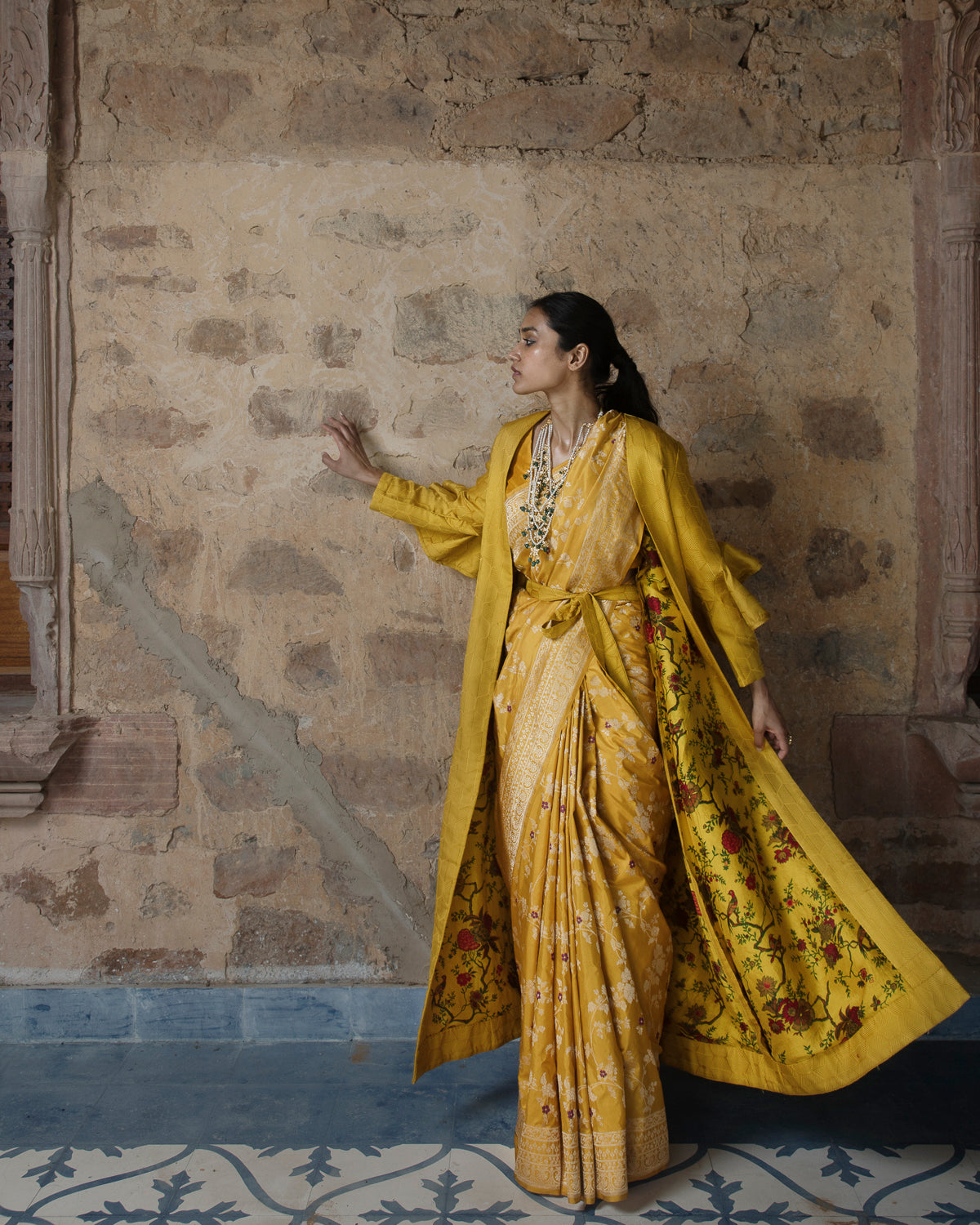 Pitambari Jangla Kadhua Zari Pure Silk Benarasi Handloom Sari