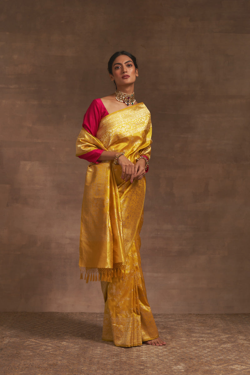 'Champai Noor' Peeli Benarasi Handloom Sari