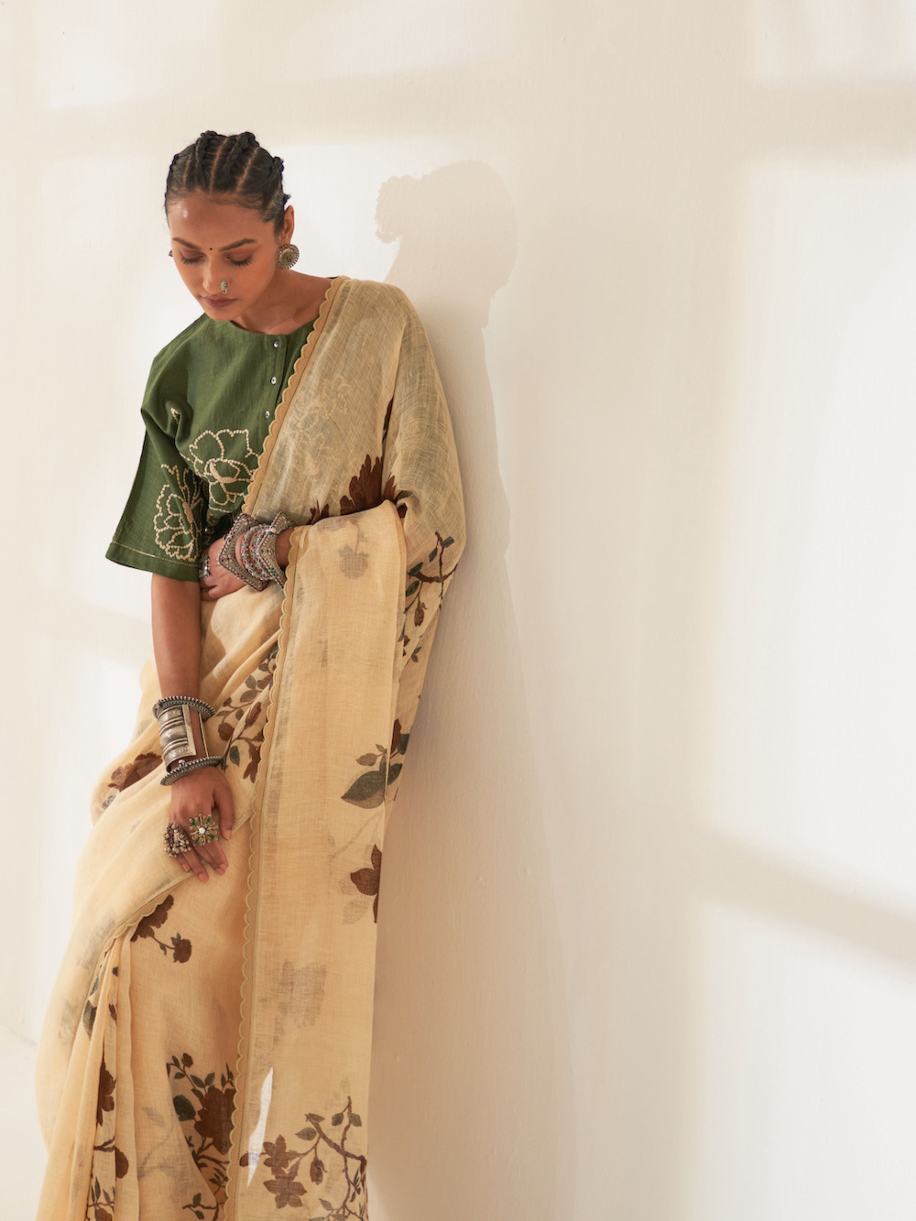 Jhurmut Linen Sari Collection