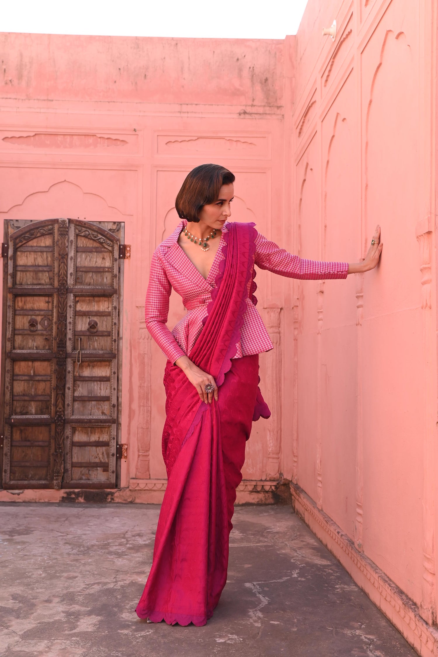 O Haseena Banarasi Tanchoi Handloom Saree