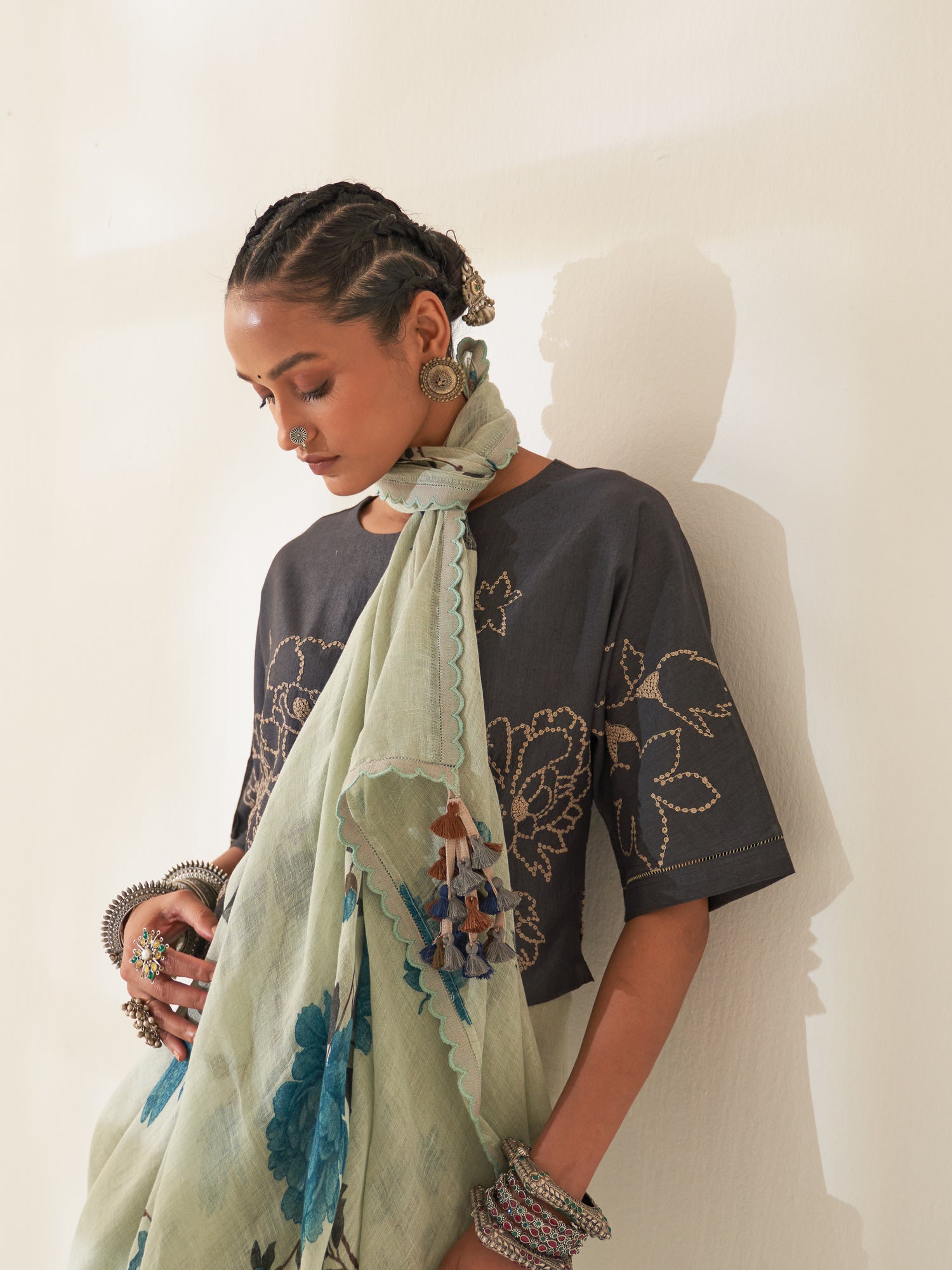 'Goolar' Pure Linen Handloom Sari