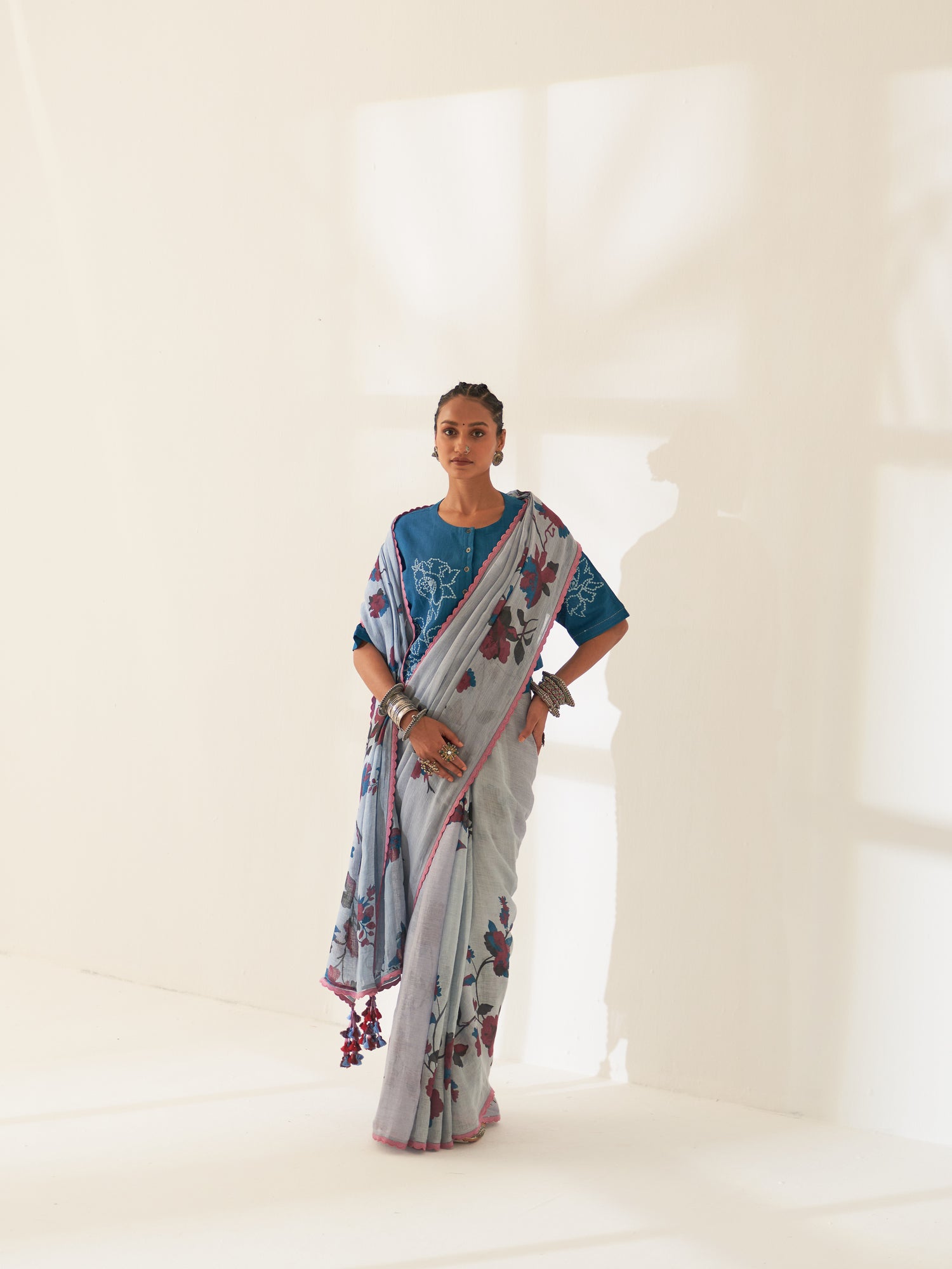 'Mahua' Pure Linen Handloom Sari