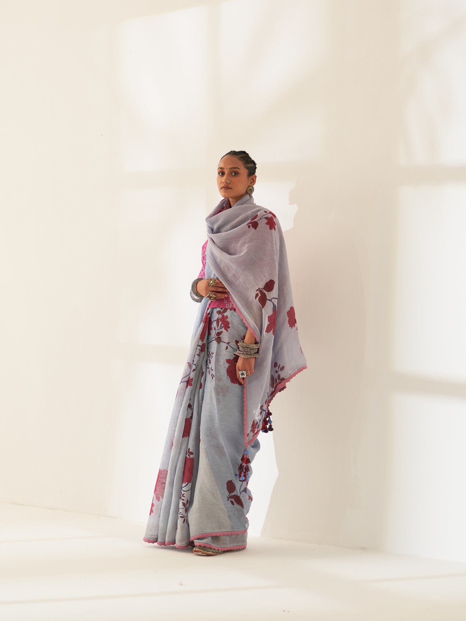 'Chameli' Pure Linen Handloom Sari