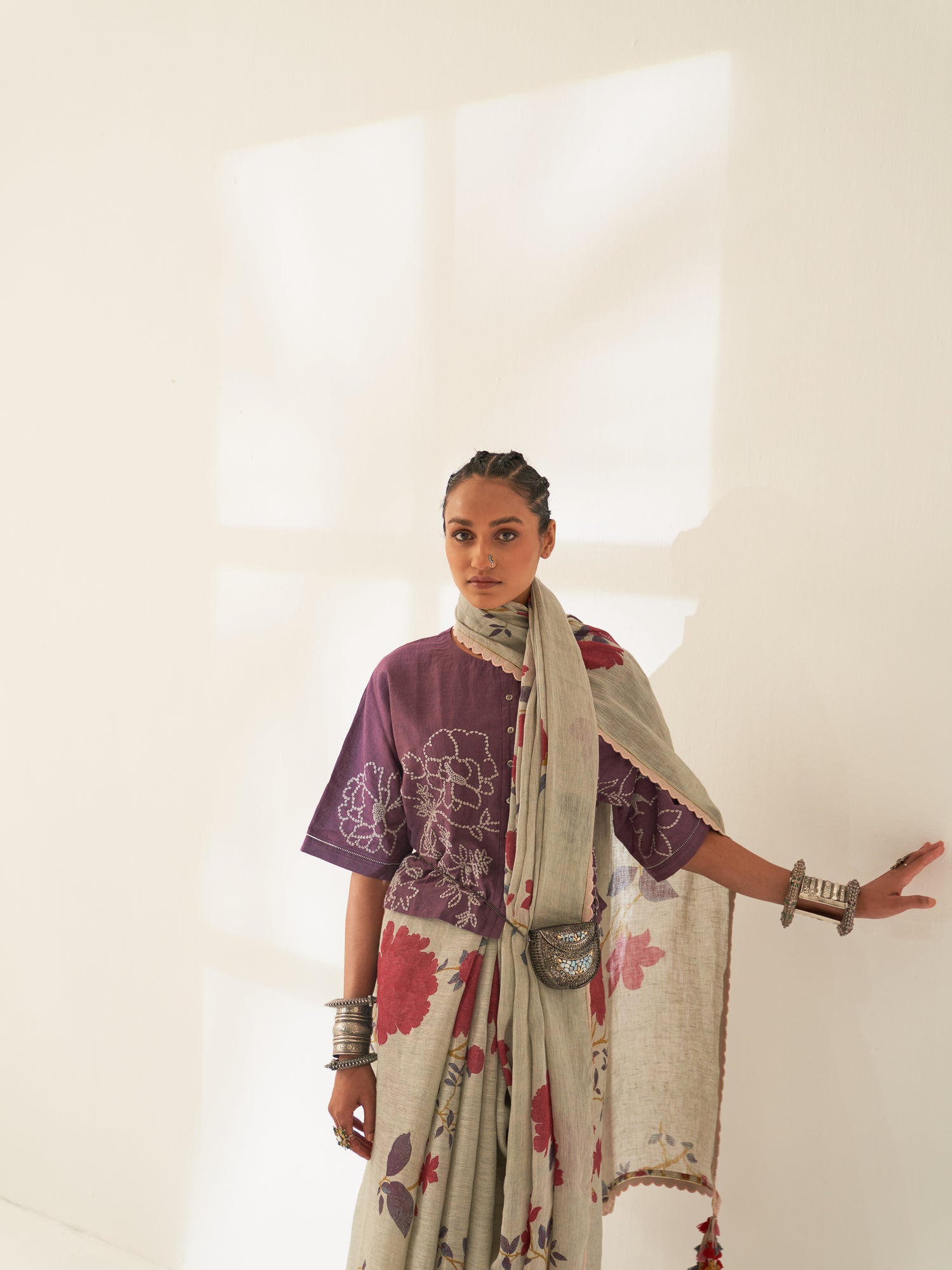 'Buta' Pure Linen Handloom Sari