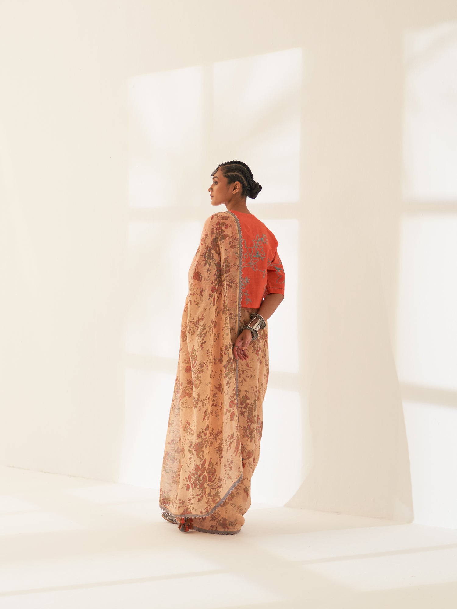 'Narangi' Pure Linen Handloom Sari