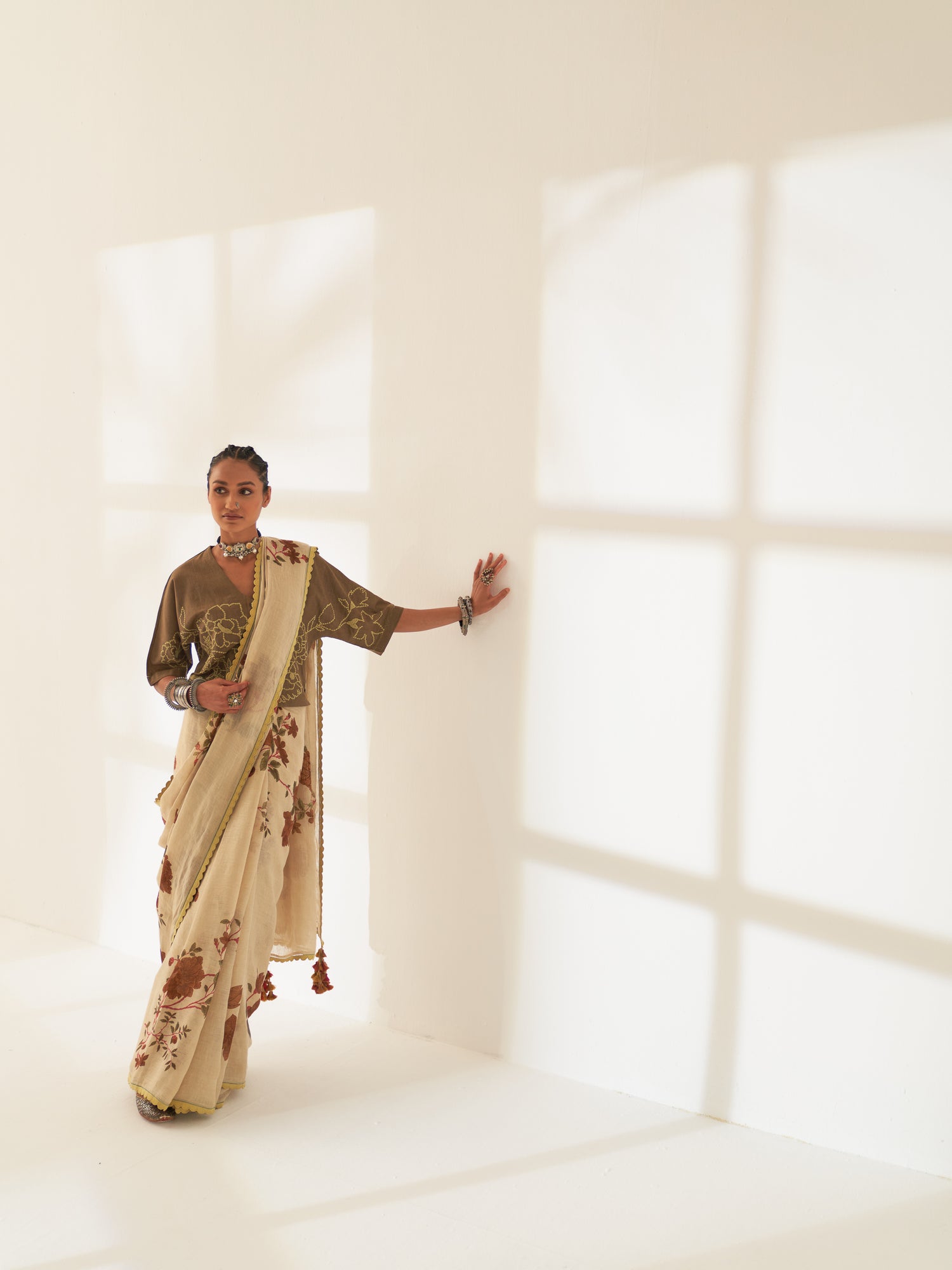 'Paat' Pure Linen Handloom Sari
