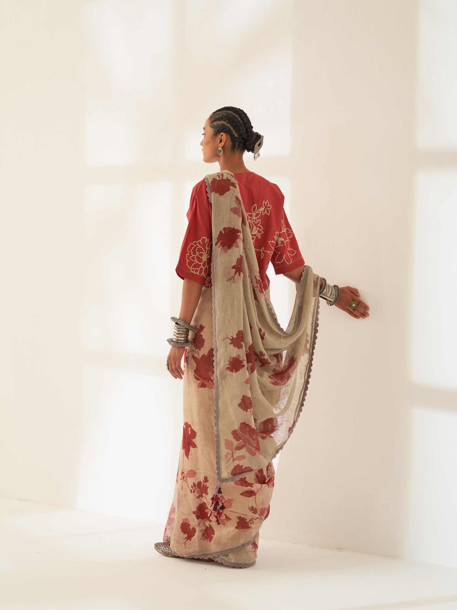 'Bela' Pure Linen Handloom Sari