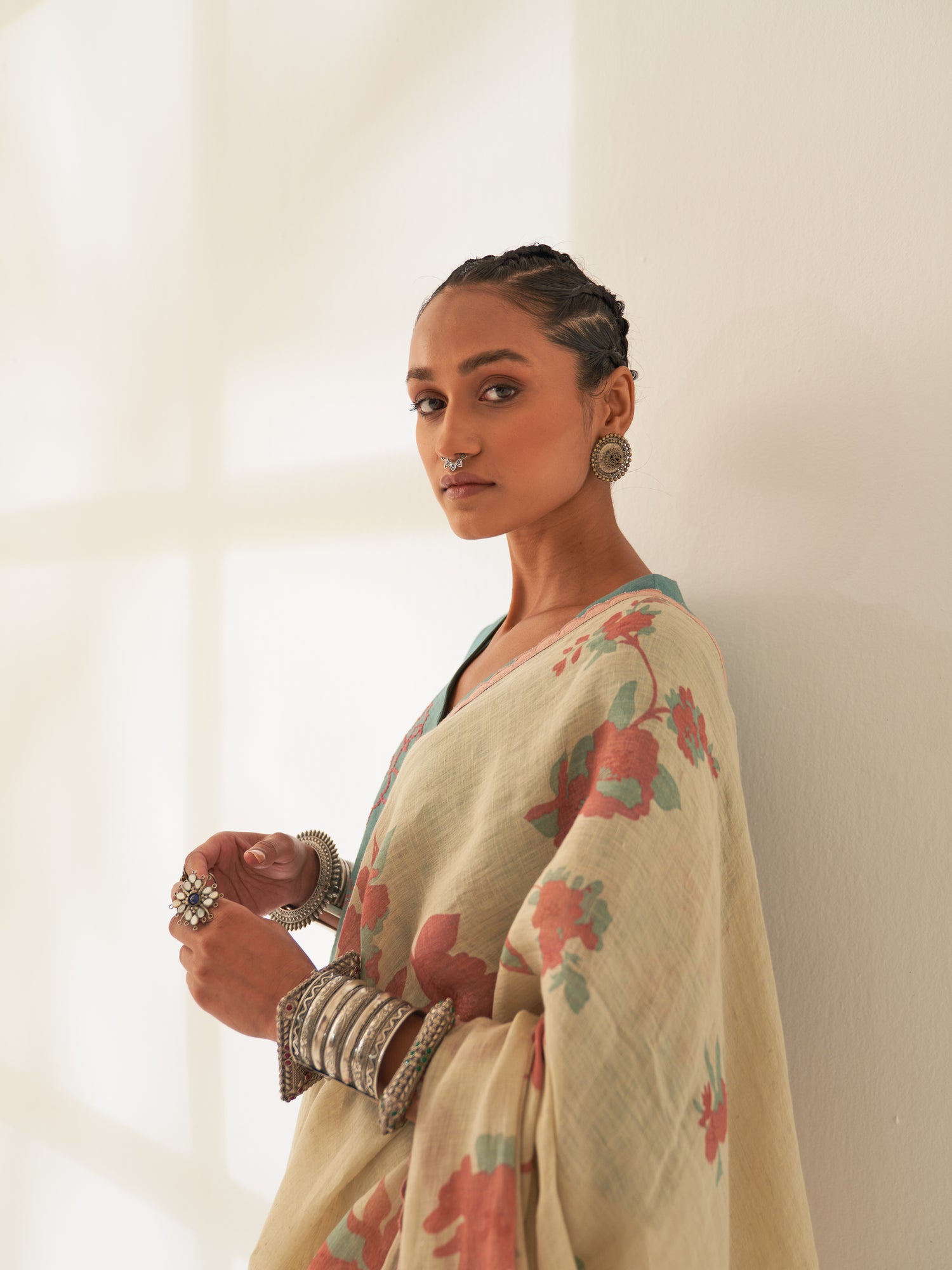 'Phoolan' Pure Linen Handloom Sari