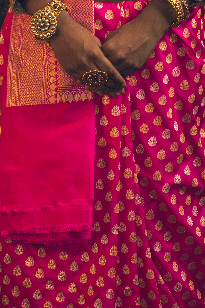Fuchsia Dual Colored Zari Pure Silk Banarasi Handloom Sari