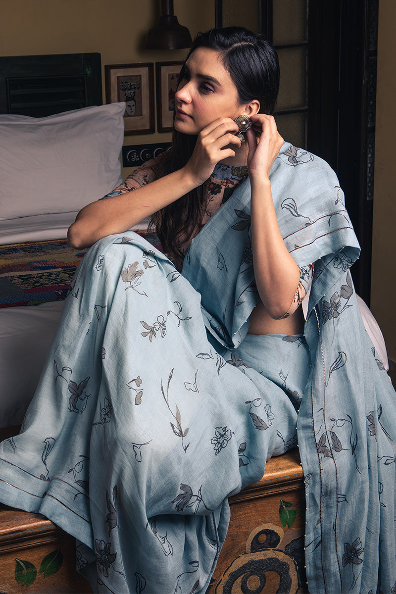 Spring Powder Grey Blue Linen Handloom Sari