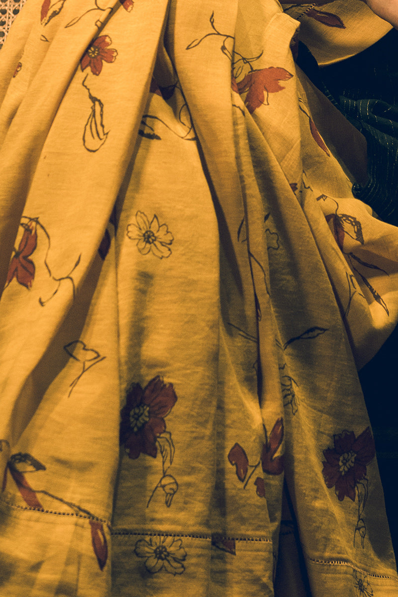 'Harsha' Mustard Chamomile Linen Handloom Sari
