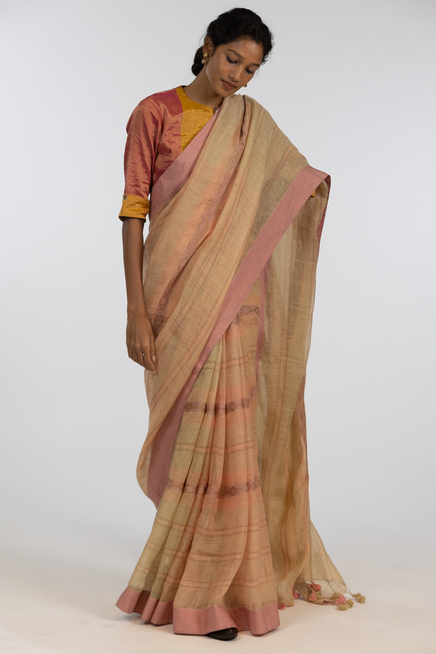 'POOJA' Linen Handloom Sari
