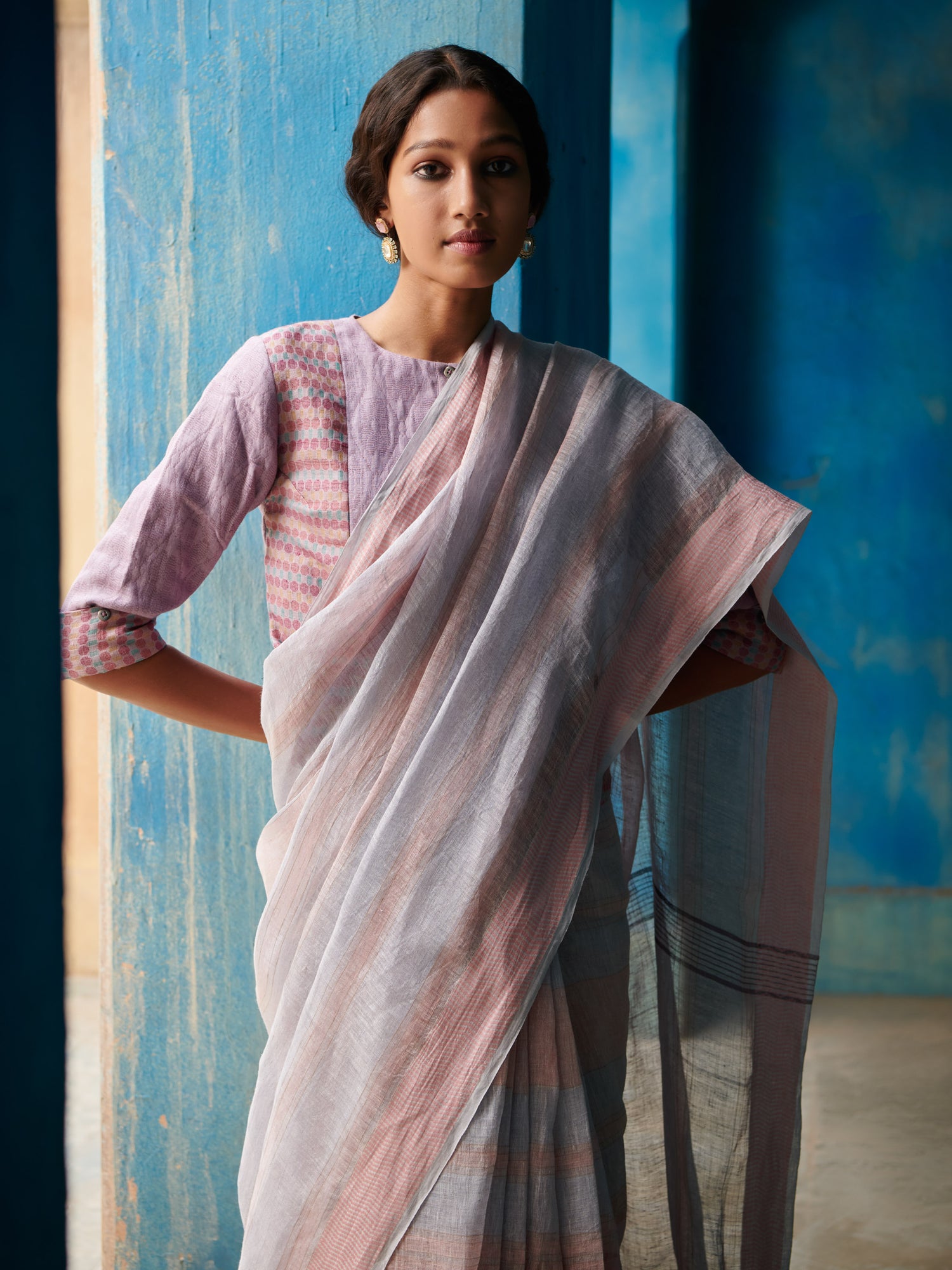 Sashi Linen Handloom Sari