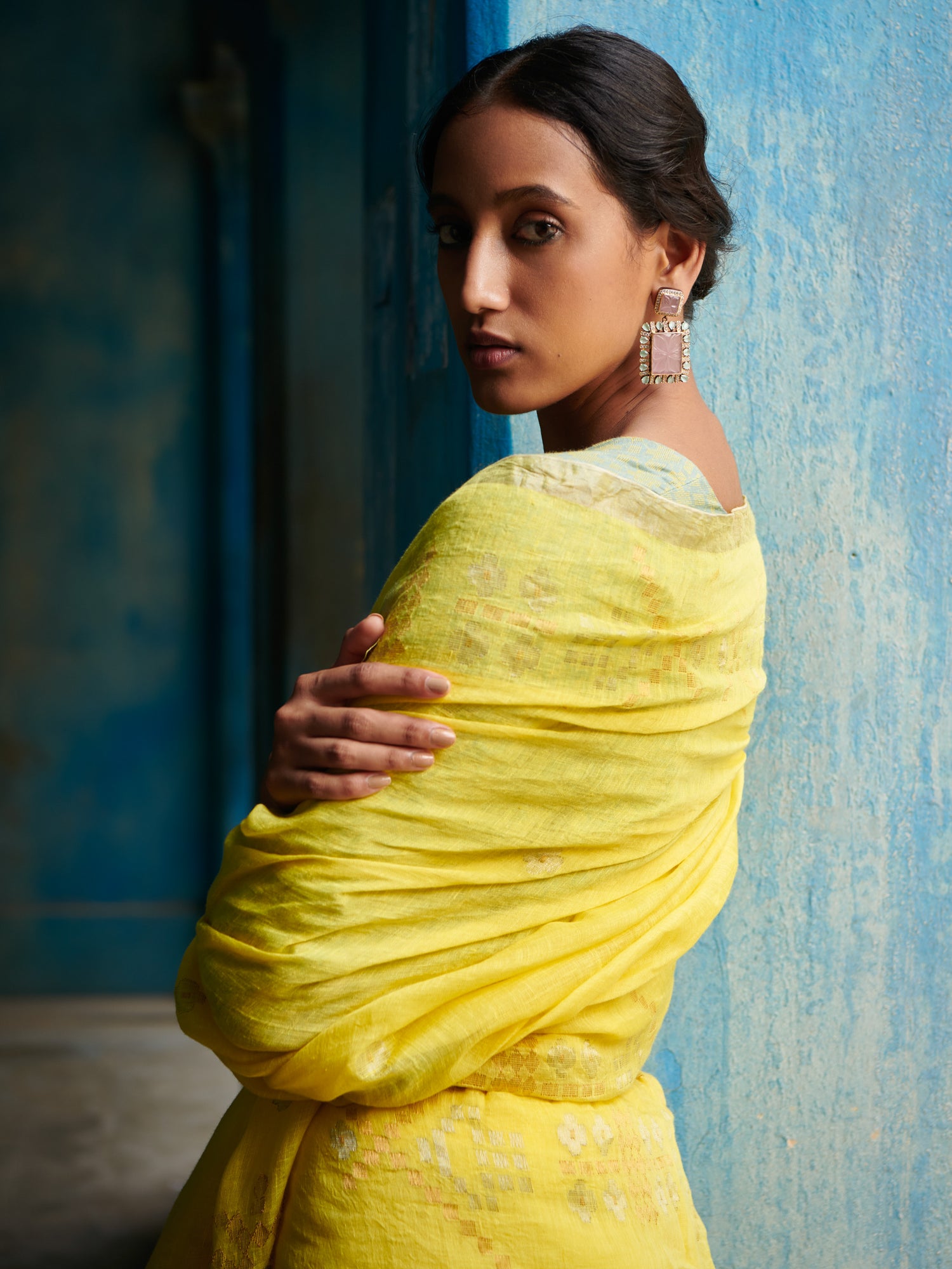 Alpa Jamdani Linen Handloom Sari