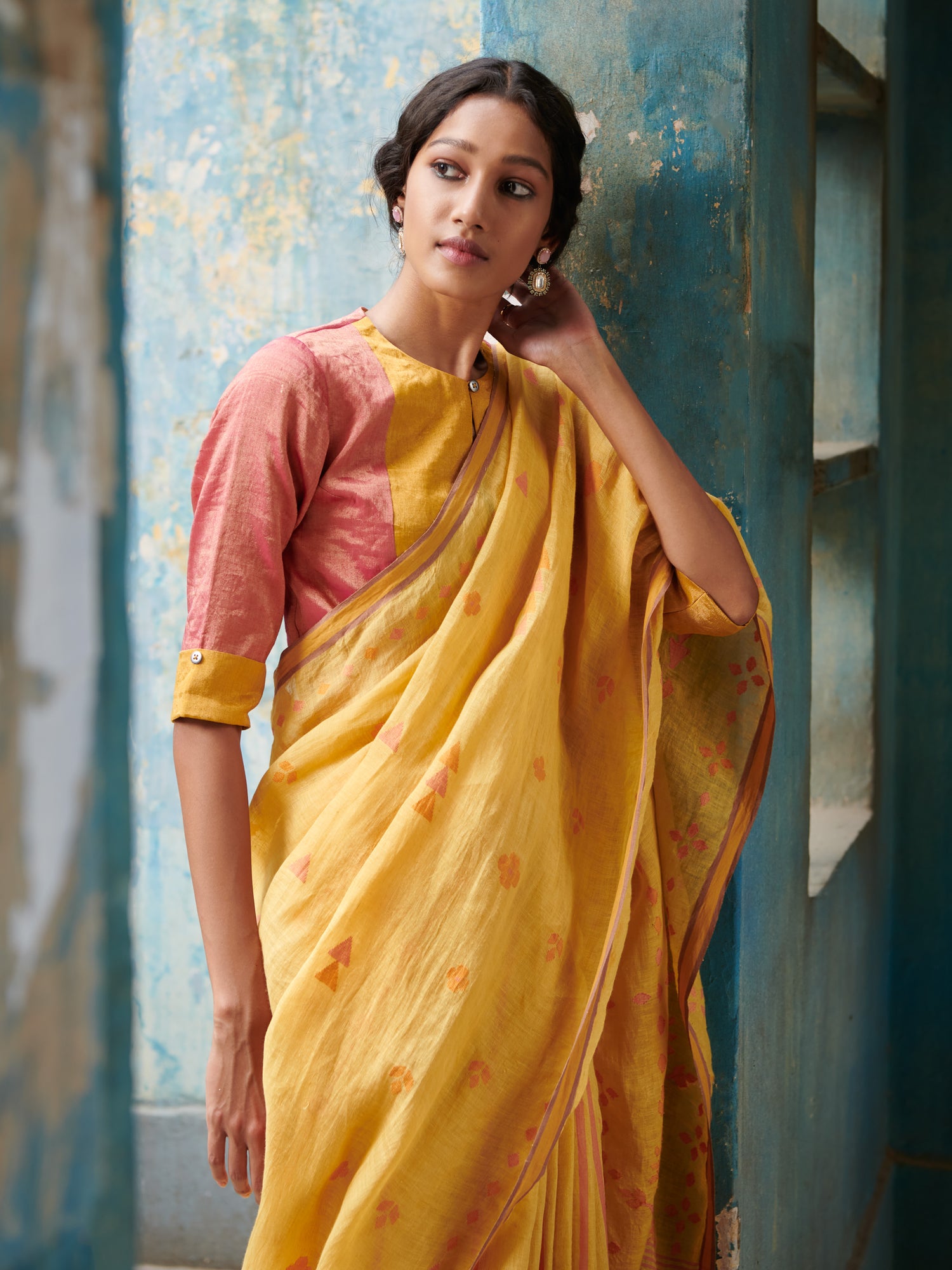 Alka Jamdani Linen Handloom Sari