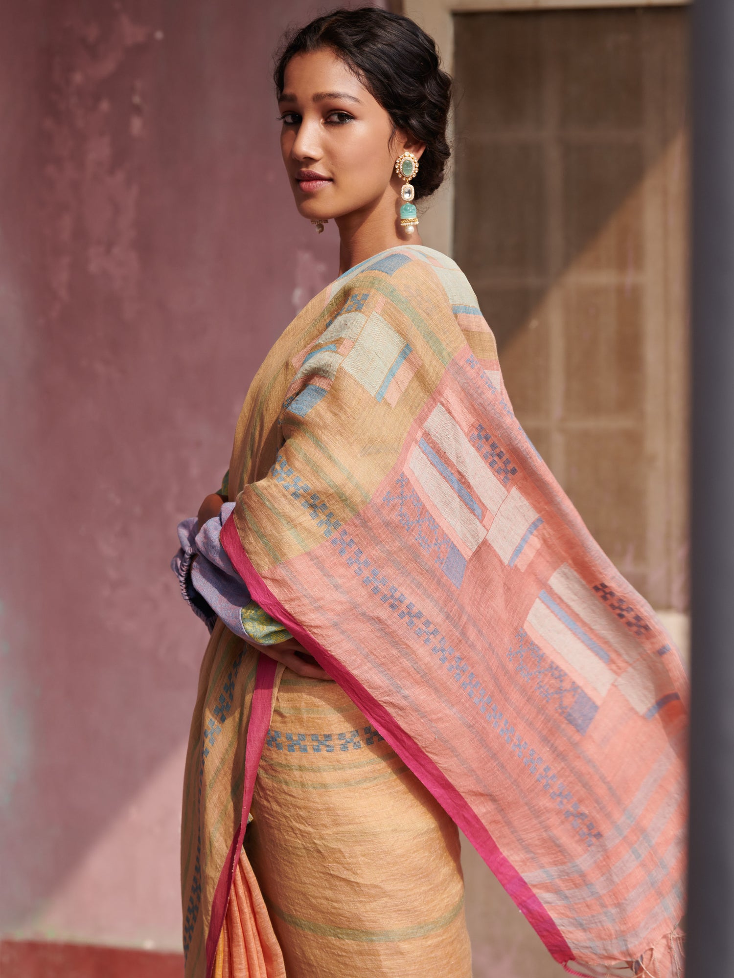 Sakshi Linen Handloom Sari
