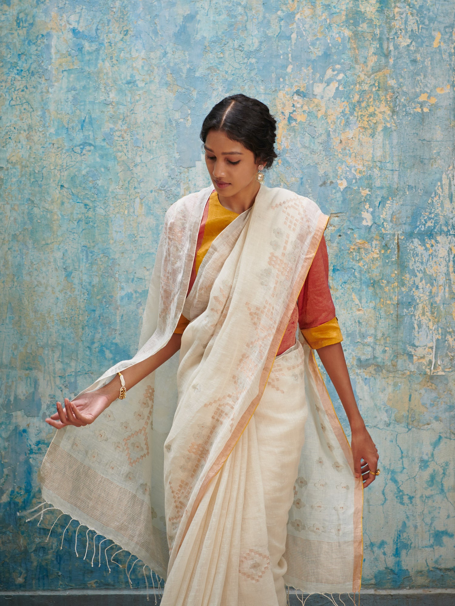 Suman Jamdani Linen Handloom Sari