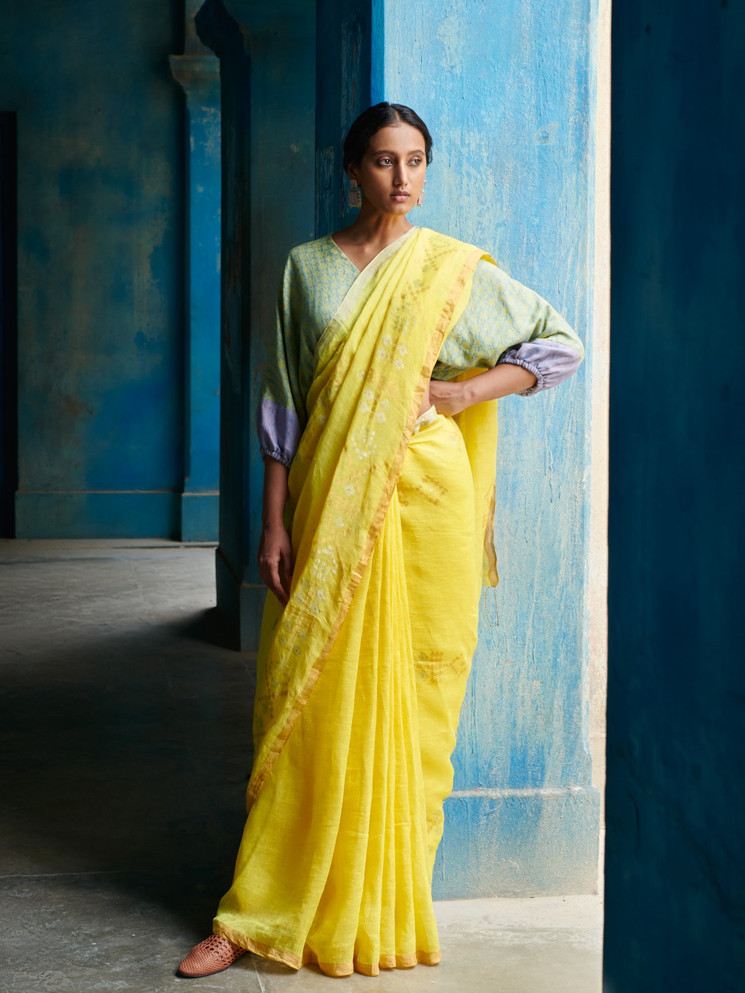 Alpa Jamdani Linen Handloom Sari