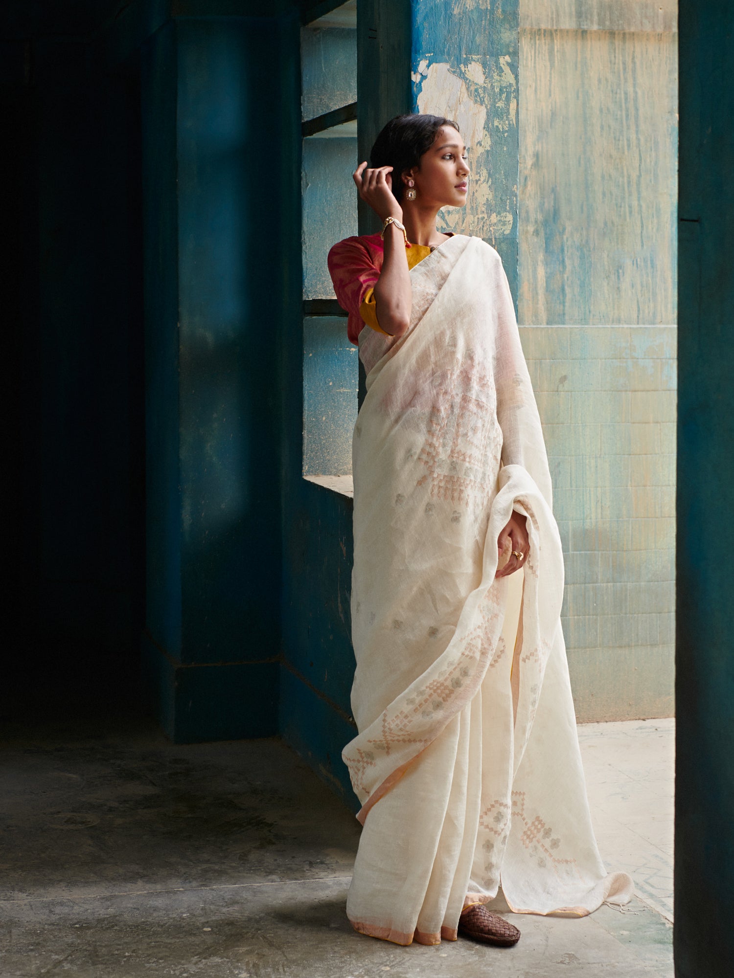 Suman Jamdani Linen Handloom Sari