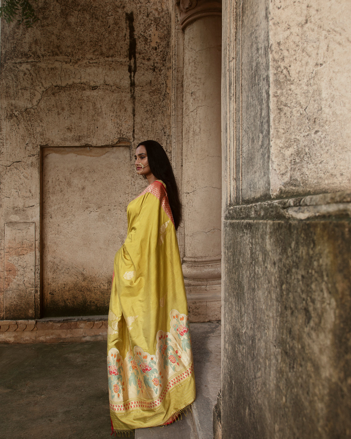 'Mehrab Gulab' Ektara Beranasi Handloom Sari