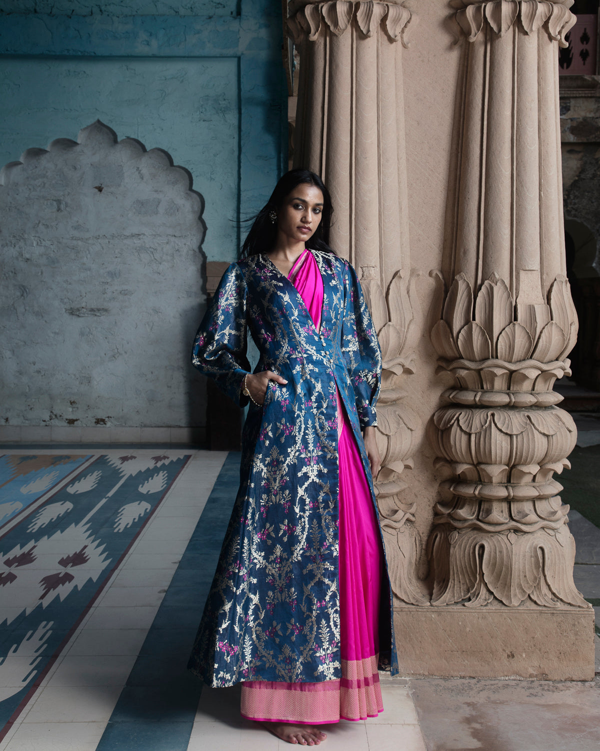 'Mohar' Neel Brocade Benarasi Handloom Jacket